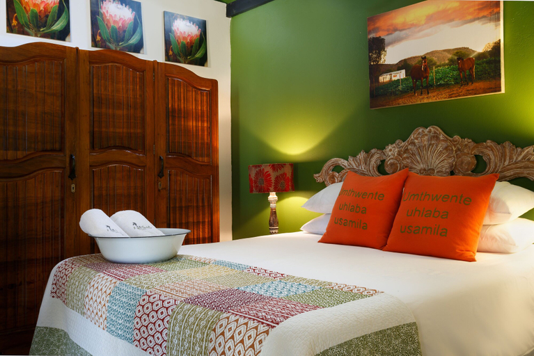 Bedroom 3, The Farmers Cottage, Xhariep