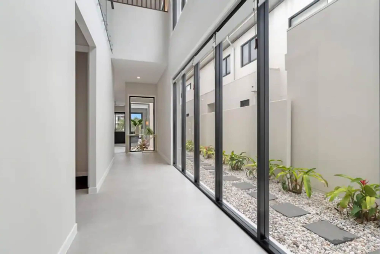 Others 5, The Peninsula at Hope Island, Gold Coast