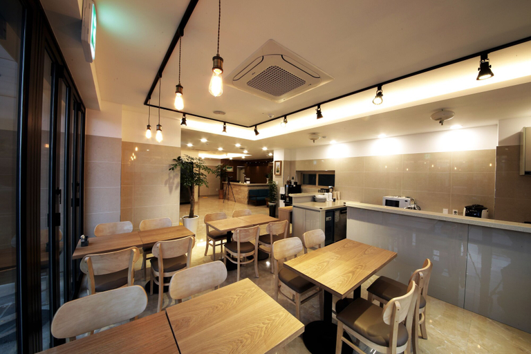 Food & Drinks 5, Harbor Hotel, Jeju