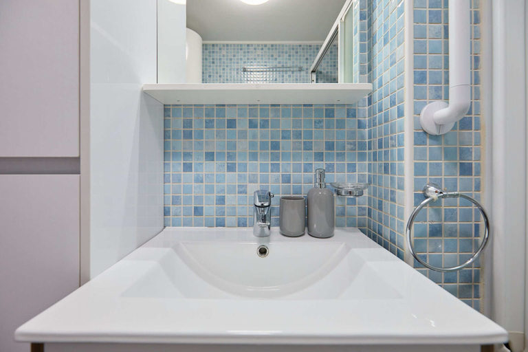 Bathroom 4, Joyful Place, Dubrovnik