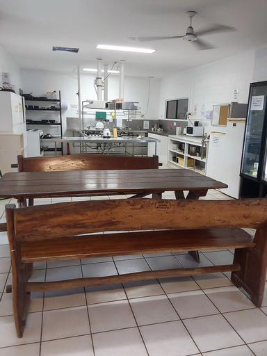 Food & Drinks, Cooktown Motel, Cook