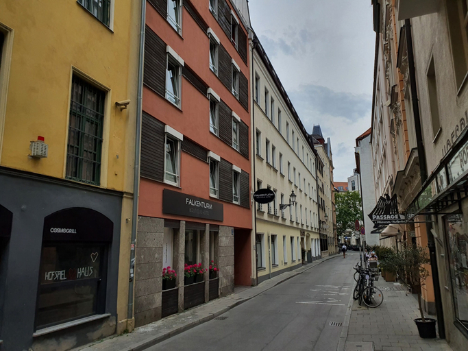 Exterior & Views 2, Boutique Hotel Falkenturm, München