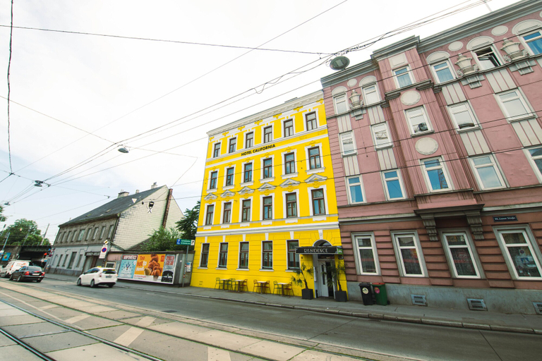 Others 5, Hotel California, Wien