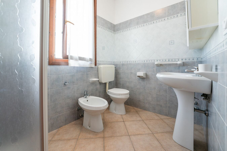 Bathroom 3, Residence Smith - Fronte Mare 1 Piano 4B, Ferrara