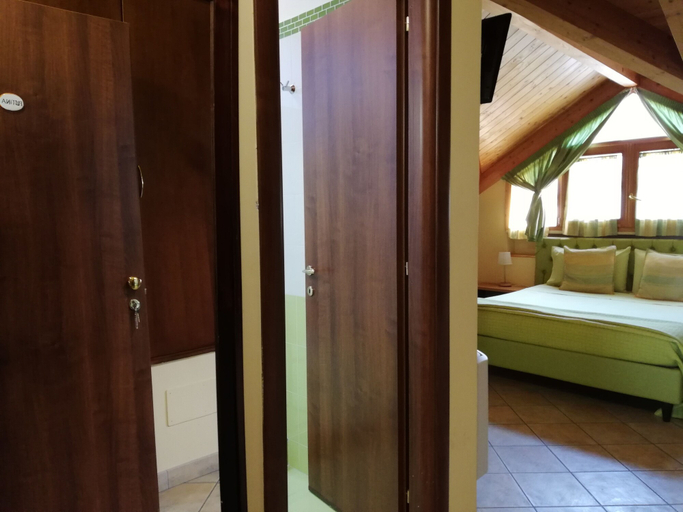 Bedroom 5, B&B Domus Traiani, Benevento