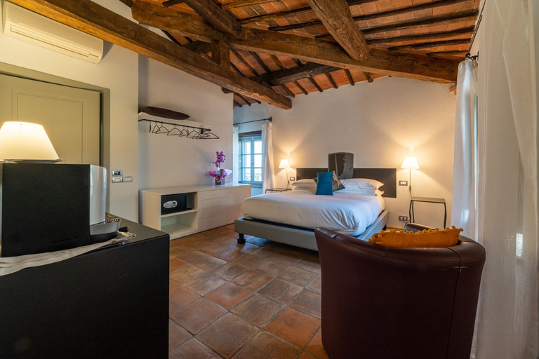 Bedroom 4, LOCANDA DELLA PICCA, Perugia