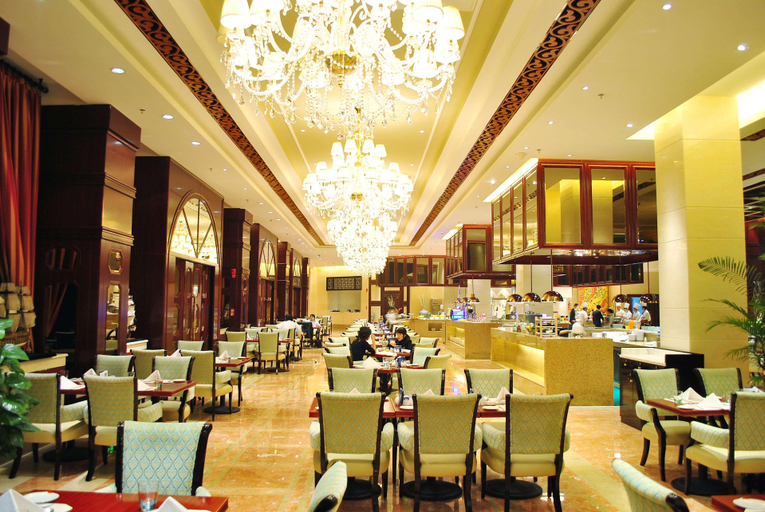 Food & Drinks 5, Wyndham Grand Plaza Royale Palace Chengdu, Chengdu