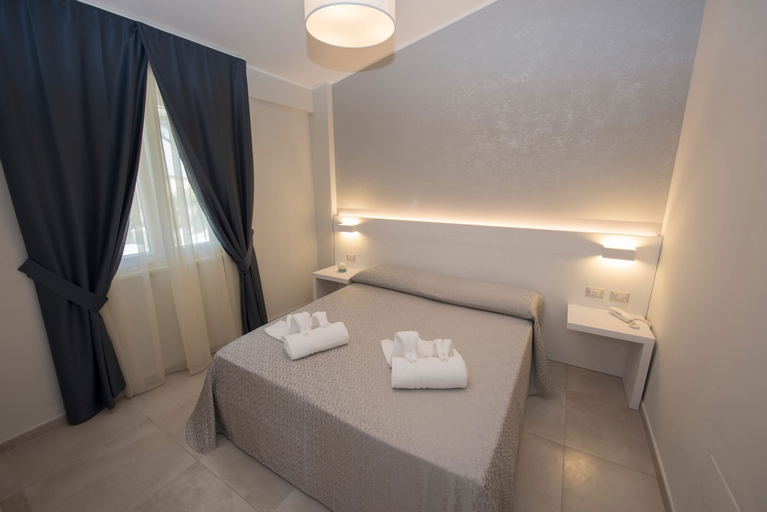 Bedroom 3, Borgo degli Dei - Affittacamere Poseidone, Vibo Valentia