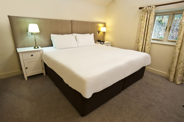 Bedroom 2, Cuckoo Brow Inn, Cumbria