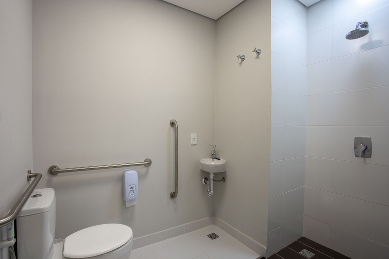 Bathroom 4, Nacional Inn Rondonopolis, Rondonópolis