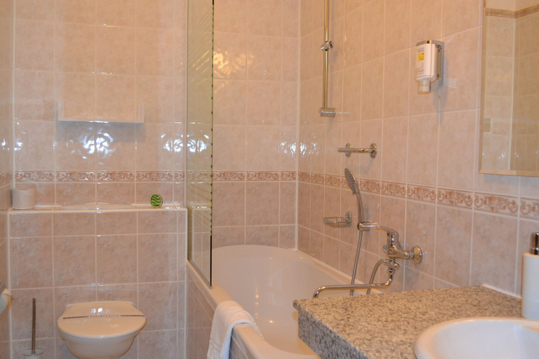 Bathroom 3, Greenwood Hotel, Poprad