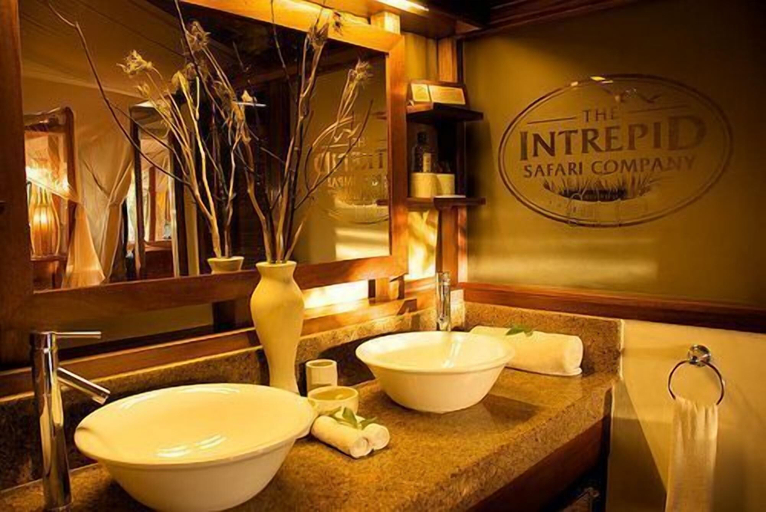 Bathroom 2, Mara Intrepids Tented Camp, Narok West