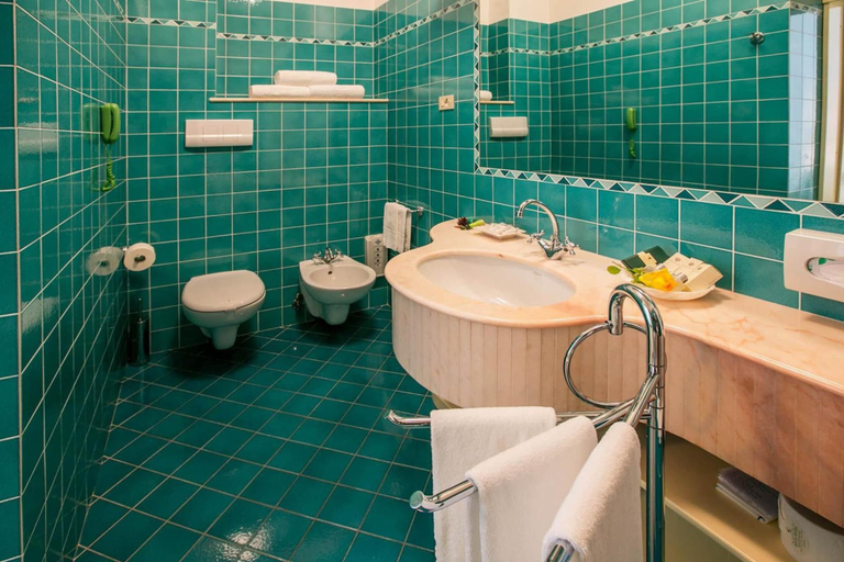 Bathroom 4, LH Mion Hotel, Teramo