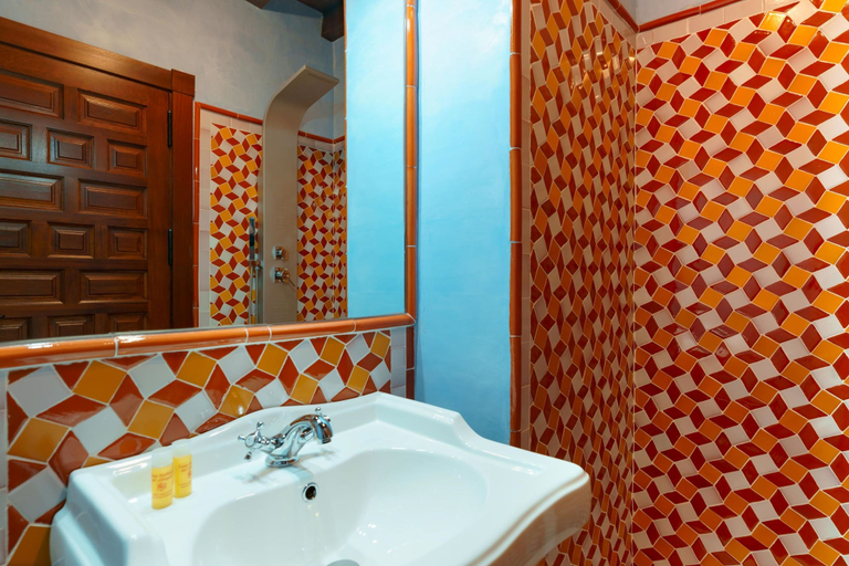 Bathroom 3, SUITES CASA DE LAS COLUMNAS, Granada