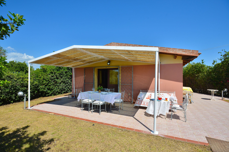 Exterior & Views 2, IzzHome Nora Beach, Cagliari