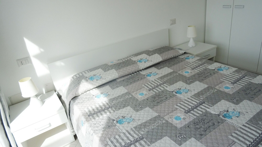 Bedroom 2, Affittimoderni Viddalba Terme - Vite12, Sassari