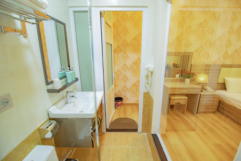 Bathroom 4, Khanh Uyen Hotel, Đà Lạt