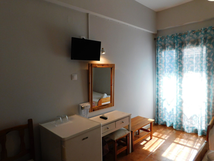 Others 4, Perdika Mare Guesthouse, Attica