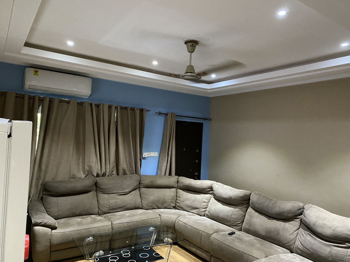 Others 4, Oyibi New Furnished House - Charming 3 Bedroom, Accra