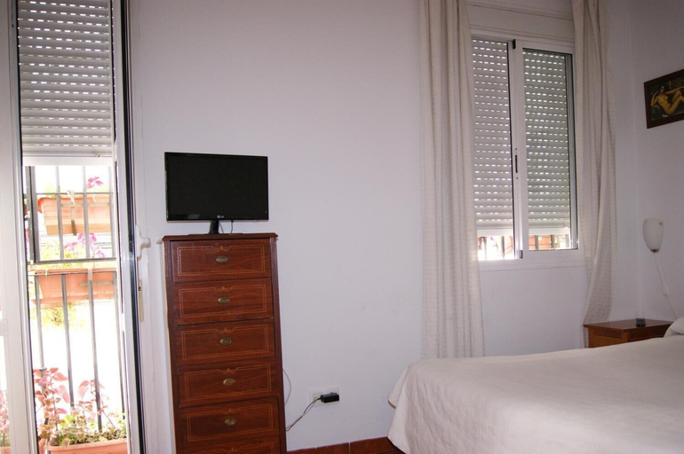 Bedroom 4, Hostal Alcazar I, Córdoba