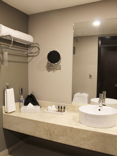Bathroom 3, Elite 47 Hotel & Suites, Huixquilucan