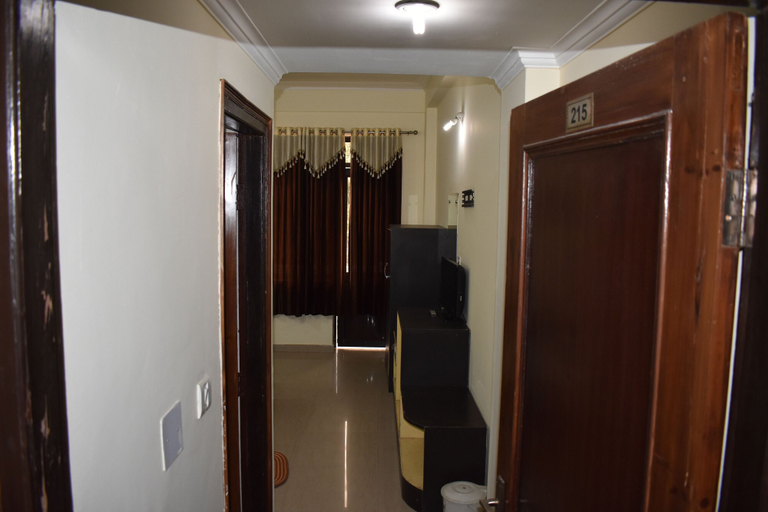 Others 4, Hotel Devi Mahal, Reasi