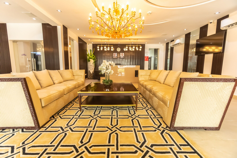 Others 4, Isglo Hotels Ikoyi, Eti-Osa