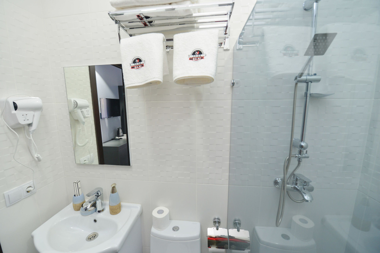 Bathroom 4, Basi, Tbilisi