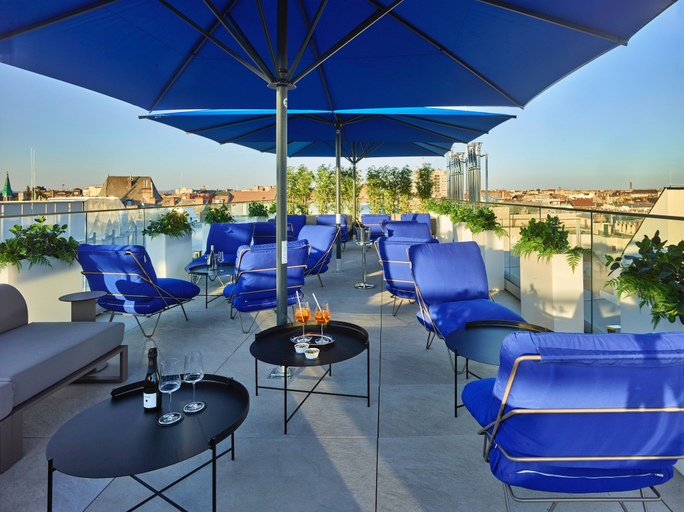 Food & Drinks 5, EST Grand Hotel Savoy, Budapesti