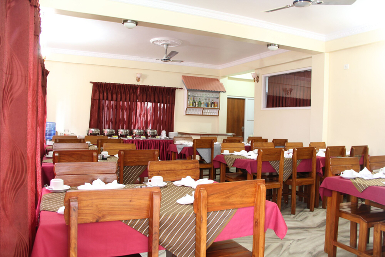 Food & Drinks 5, Hotel Asia, Gandaki