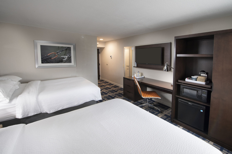 Bedroom 2, Four Points by Sheraton Charlotte - Lake Norman, Mecklenburg