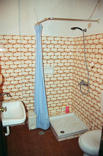 Bathroom 4, Hotel Tsagarakis Beach, Crete