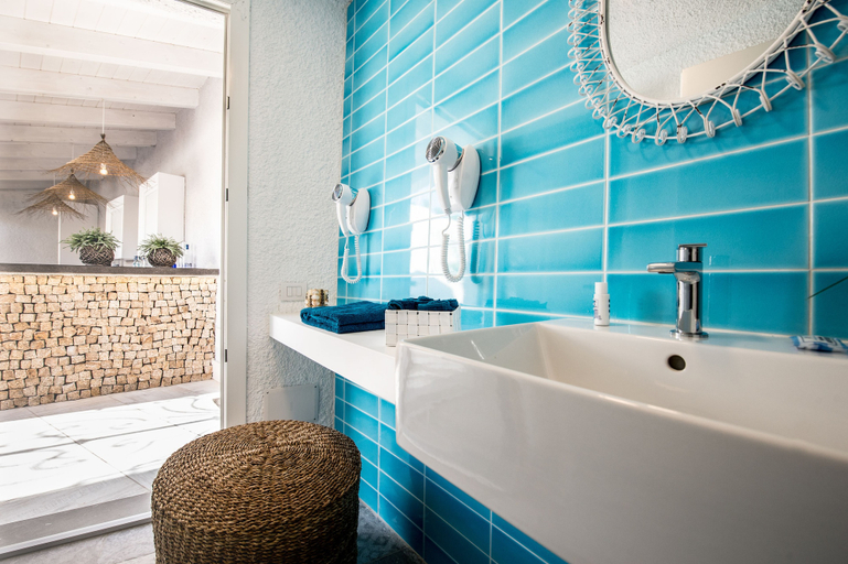 Bathroom 4, Boutique Hotel Capo Blu, Cagliari