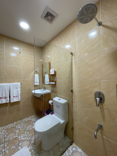 Bathroom, Monty's Riverside View Resort by Cocotel, San Antonio