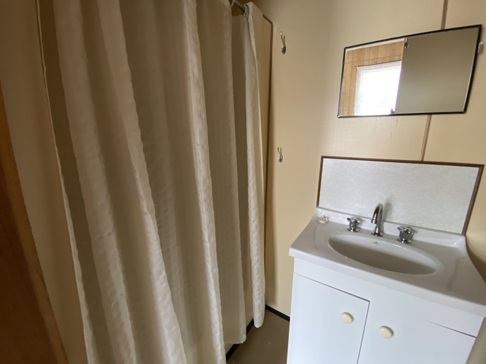 Bathroom 3, Mountain View Motel Queenstown, West Coast