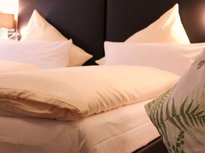 Bedroom 3, Baums Rheinhotel, Rhein-Hunsrück-Kreis