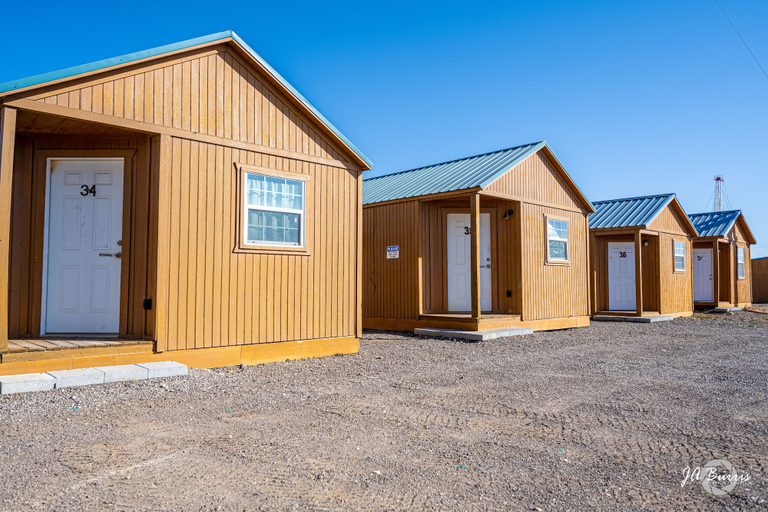 Exterior & Views 2, Horseshoe Lodges Cabins & RV Park, Midland