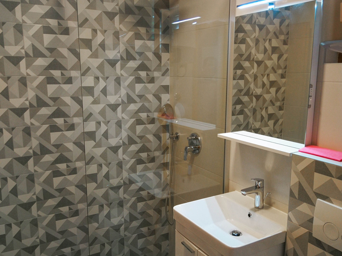 Bathroom 3, Apartments Avdic, Makarska