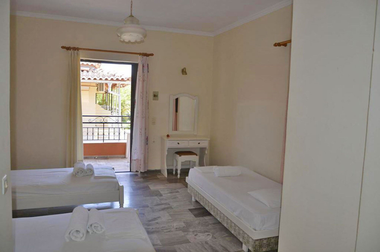 Bedroom 3, Seafront Apartments, Ionian Islands