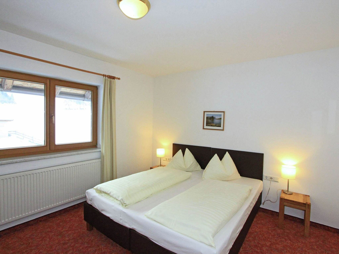 Bedroom 2, Pleasing Apartment in Kaltenbach near Ski Area, Schwaz