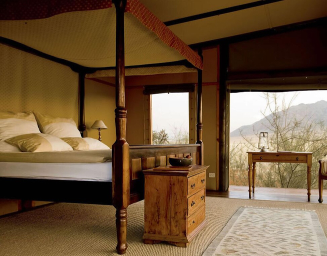Bedroom 3, Wolwedans Private Camp, Gibeon