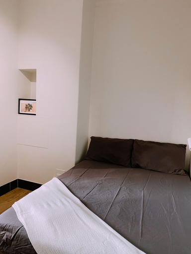 Bedroom 3, Brisbane Quarters, Spring Hill