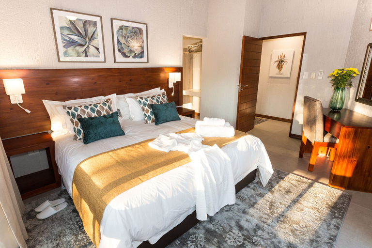 Bedroom 3, Kruger Park Lodge Unit 611, Ehlanzeni