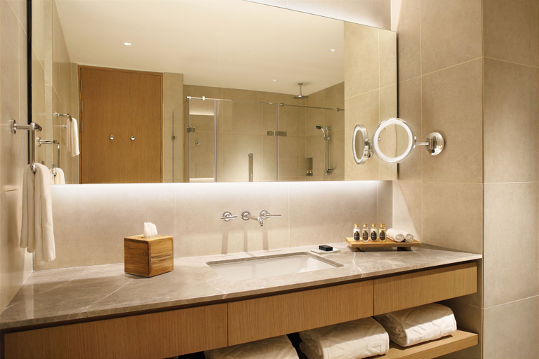 Bathroom 4, Taj Rishikesh Resort & Spa, Uttarakhand, Garhwal