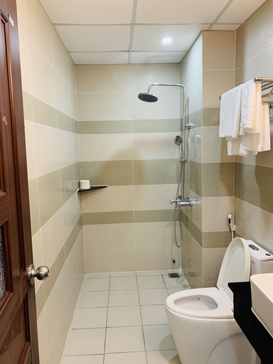 Bathroom 5, TRAN LONG BINH DUONG, Bến Cát