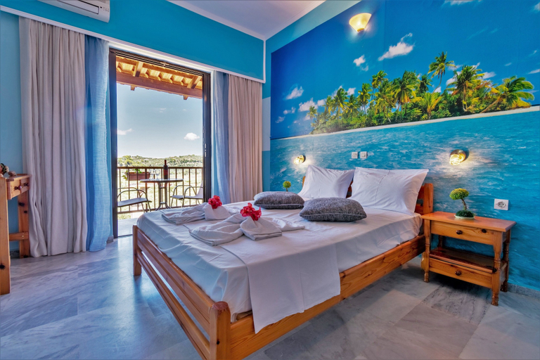 Bedroom 4, Kleopatra Studios, Ionian Islands