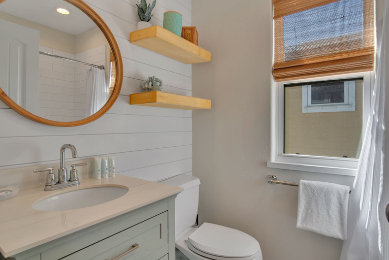 Bathroom 4, Villa Blue, Nueces