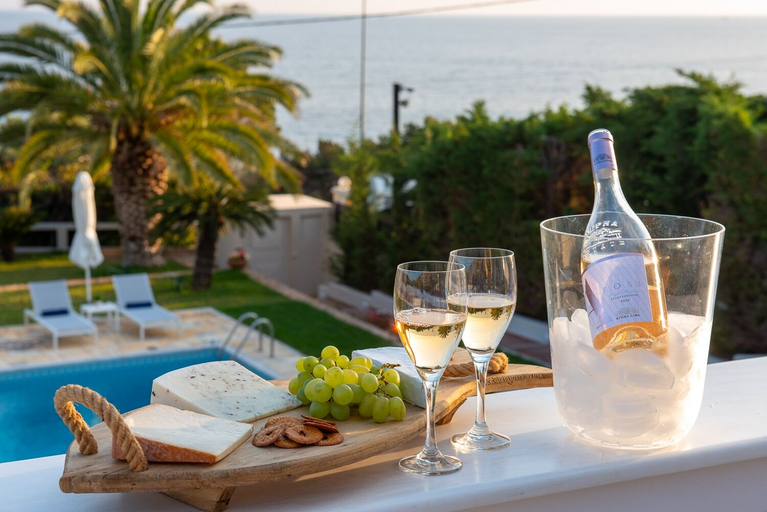 Food & Drinks 5, Kamariyo Athens Riviera by A&D Properties, Attica