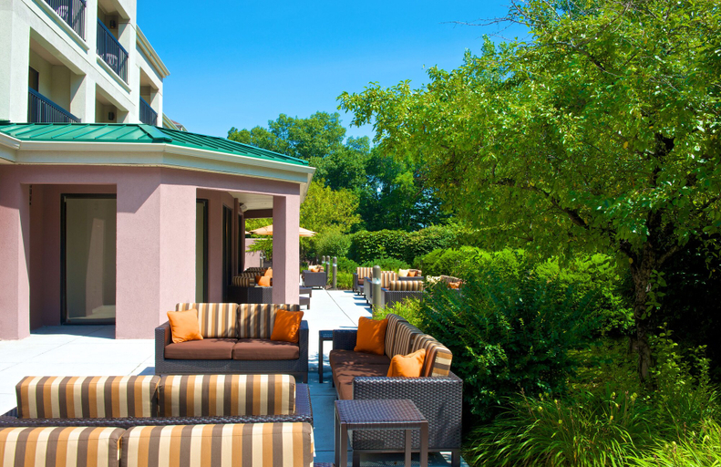 Exterior & Views 2, Country Inn & Suites by Radisson, Columbus-Edinburgh, Bartholomew