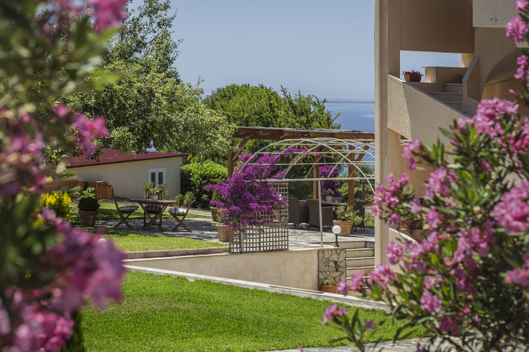 Exterior & Views 2, Panorama Fanari Studios & Apartments, Ionian Islands